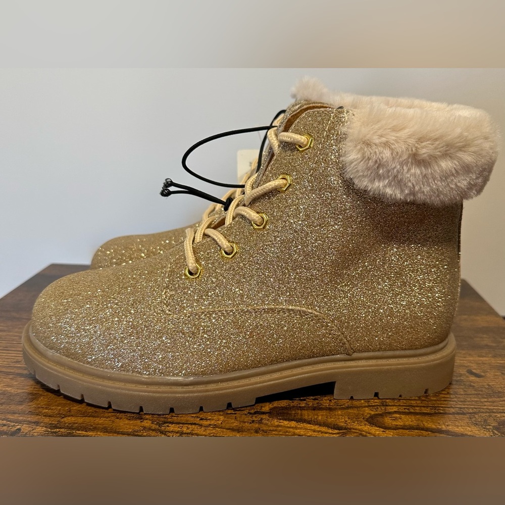 Thereabouts Girls Gold Sparkle London Flat Heel Hiking Boots NWT Size Toddler 12